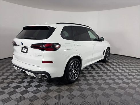 New 2026 BMW X5 sDrive40i w/ M Sport Package image 7