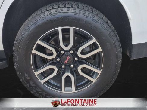 Used 2021 GMC Yukon AT4 w/ Rear Media and Nav Package AWD/4WD image 34