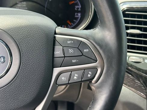 Used 2020 Jeep Grand Cherokee High Altitude AWD/4WD image 14