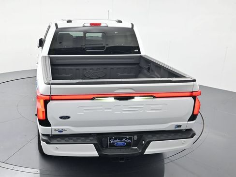 Used 2023 Ford F150 Lightning Platinum AWD/4WD image 39