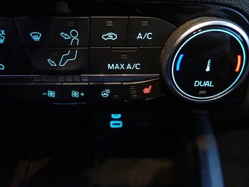 Certified 2022 Ford Escape SEL w/ Technology Package image 26