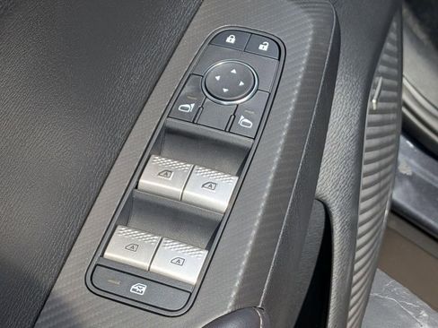 New 2026 Mitsubishi Outlander LE AWD/4WD image 14