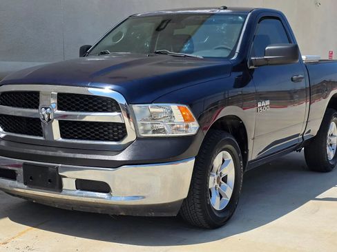 Used 2016 RAM 1500 Tradesman w/ Chrome Appearance Group RWD image 8