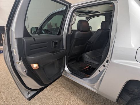 Used 2013 Honda Ridgeline RTL image 15