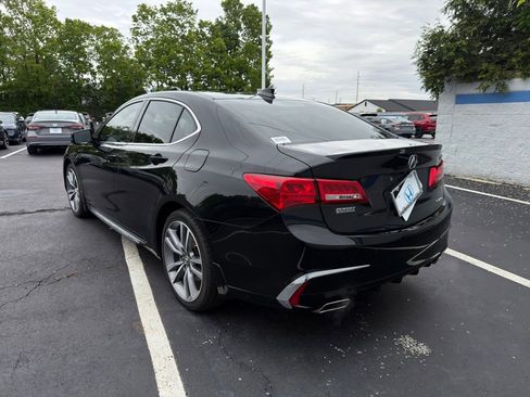 Used 2020 Acura TLX V6 SH-AWD w/ Advance Package image 3