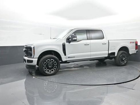New 2026 Ford F350 Platinum image 4