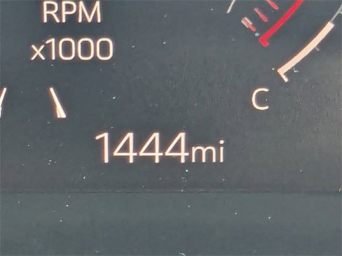 Used 2026 GMC Terrain Denali image 32