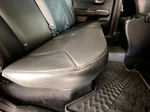 Used 2021 Toyota Tacoma TRD Pro AWD/4WD image 21