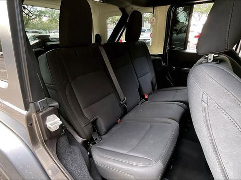 Used 2021 Jeep Wrangler Unlimited Sport image 20