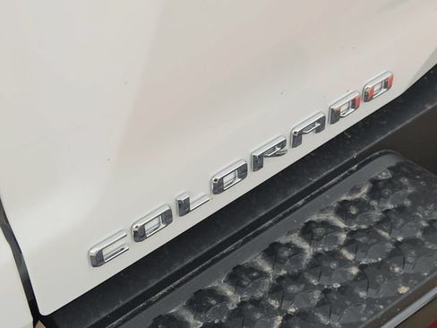 New 2026 Chevrolet Colorado W/T w/ WT Convenience Package II RWD image 9