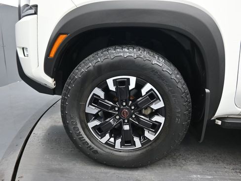 Used 2022 Nissan Frontier PRO-4X w/ Off-Road Protection Package image 51