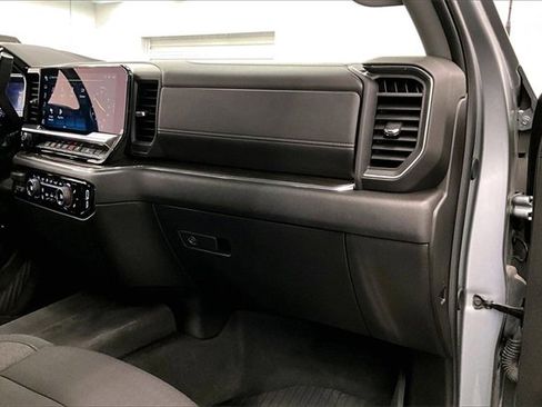 Used 2024 Chevrolet Silverado 2500 LT w/ All Star Edition image 17