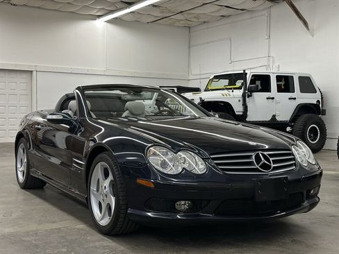 Used 2005 Mercedes-Benz SL 500 w/ AMG Sport Pkg image 1