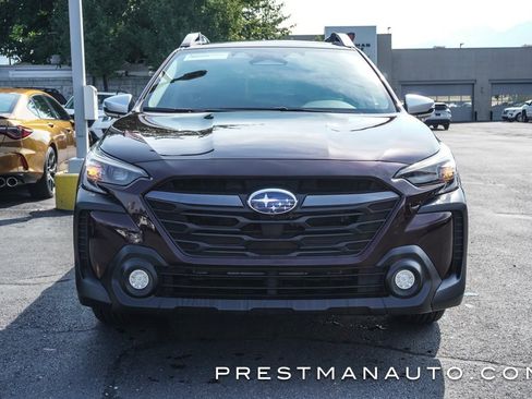 Used 2025 Subaru Outback Touring XT image 16