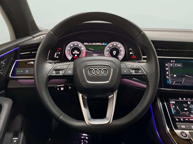 Used 2023 Audi Q7 2.0T Premium Plus w/ Premium Plus Package AWD/4WD image 13