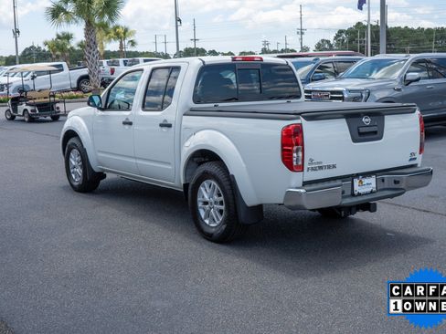 Used 2019 Nissan Frontier SV RWD image 5