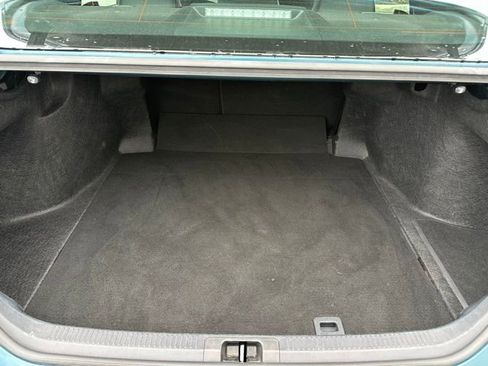 Used 2025 Toyota Camry SE image 33