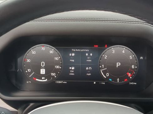 Used 2025 Land Rover Defender 110 S AWD/4WD image 34