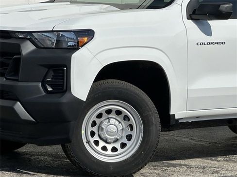 New 2026 Chevrolet Colorado W/T image 8