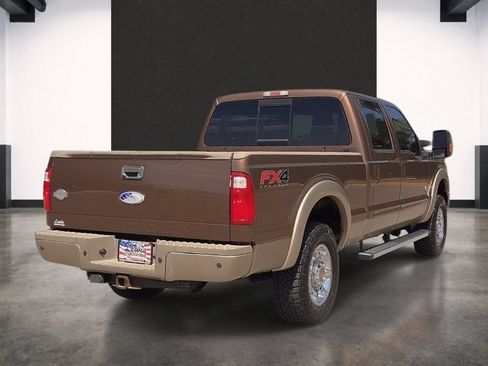 Used 2012 Ford F250 King Ranch w/ King Ranch w/Chrome Pkg AWD/4WD image 4