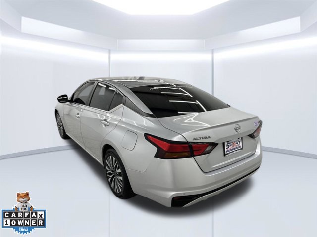 Used 2024 Nissan Altima 2.5 SV FWD image 3