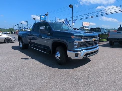 New 2026 Chevrolet Silverado 3500 LT w/ All Star Edition AWD/4WD image 5