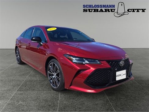 Used 2019 Toyota Avalon Touring image 10