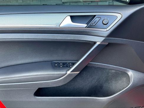 Used 2019 Volkswagen Golf Alltrack SEL image 15