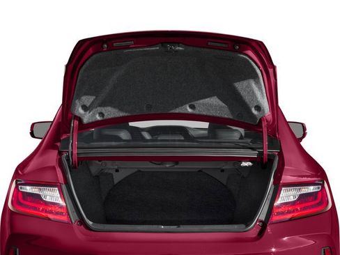 Used 2016 Honda Accord Touring image 12