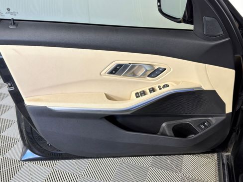 Used 2021 BMW 330i Sedan image 10