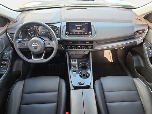 Used 2023 Nissan Rogue SV w/ SV Premium B Package AWD/4WD image 9