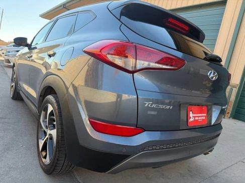 Used 2016 Hyundai Tucson Limited w/ Option Group 03 image 8