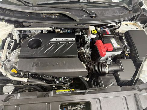 Used 2025 Nissan Rogue SV AWD/4WD image 32