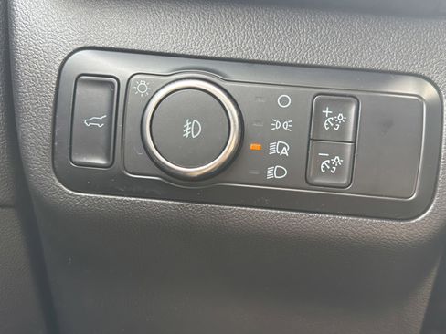 Used 2024 Ford Escape Platinum image 26