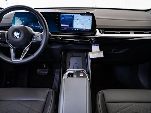 New 2026 BMW X2 xDrive28i w/ Convenience Package image 33