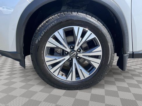 Certified 2023 Nissan Rogue SV AWD/4WD image 9