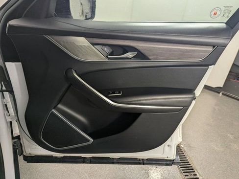 Used 2021 Jaguar F-PACE S image 28