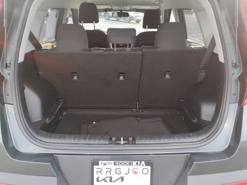 Used 2020 Kia Soul LX image 12