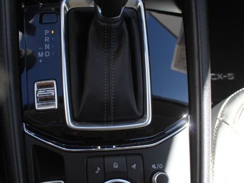 Certified 2023 MAZDA CX-5 AWD 2.5 S w/ Preferred Package image 16