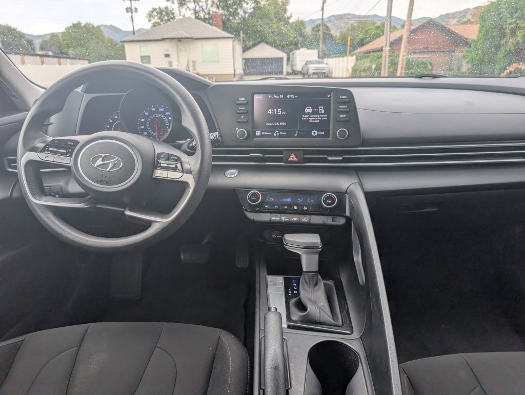 Used 2023 Hyundai Elantra SEL FWD image 8