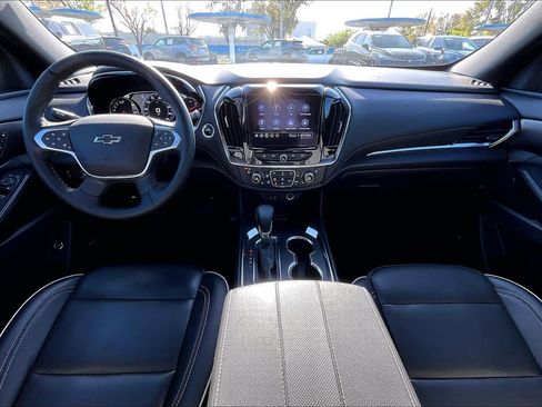 Certified 2023 Chevrolet Traverse Premier w/ Redline Edition image 13