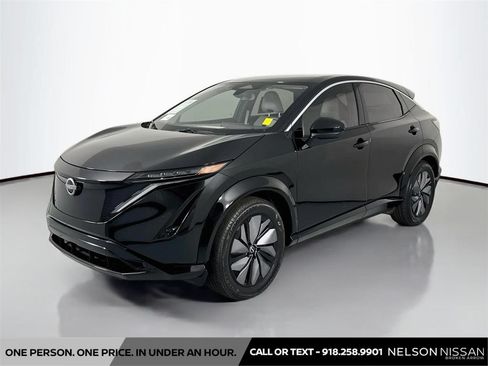 Certified 2023 Nissan Ariya FWD image 1