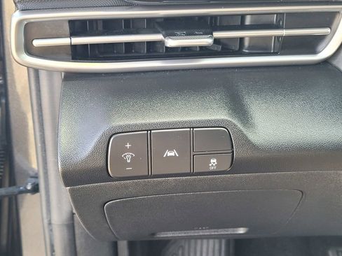 Used 2023 Hyundai Elantra SEL w/ Convenience Package image 24