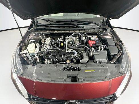 Used 2024 Nissan Altima 2.5 SL FWD image 33