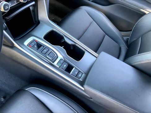 Used 2022 Honda Accord Sport image 16