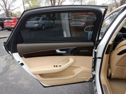 Used 2012 Audi A8 L 4.2 image 20