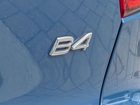 Certified 2023 Volvo XC40 B4 Plus w/ Protection Package Premier FWD image 14