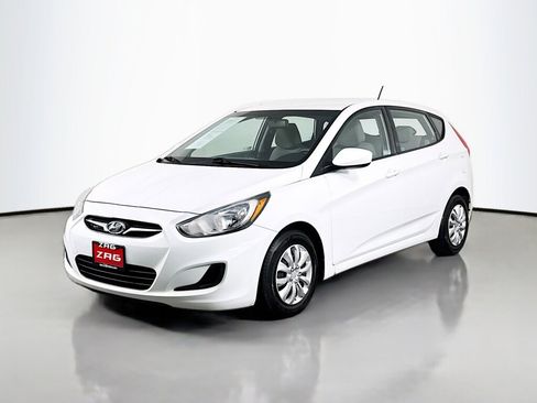 Used 2014 Hyundai Accent GS image 1