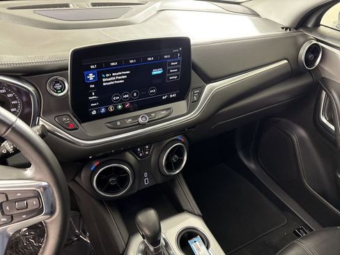 Used 2024 Chevrolet Blazer LT image 35