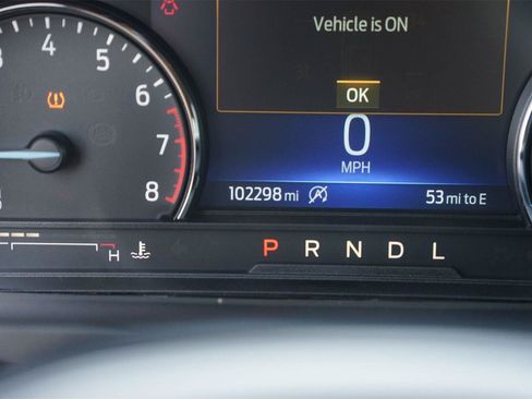 Used 2021 Ford Explorer XLT w/ Equipment Group 202A RWD image 27